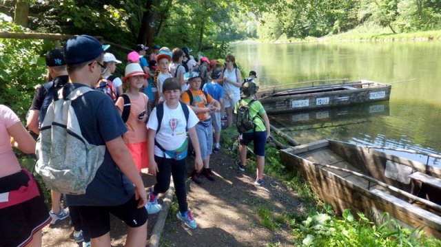 b010